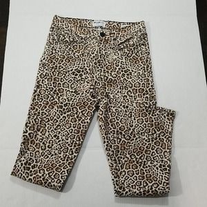 William Rast Perfect Ankle Skinny Size 26‎